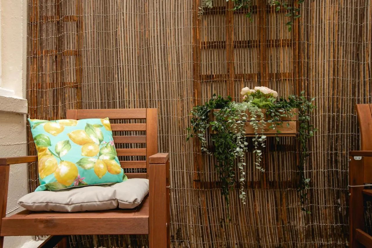Brighton Beach 2Br Ap With Patio Apartment